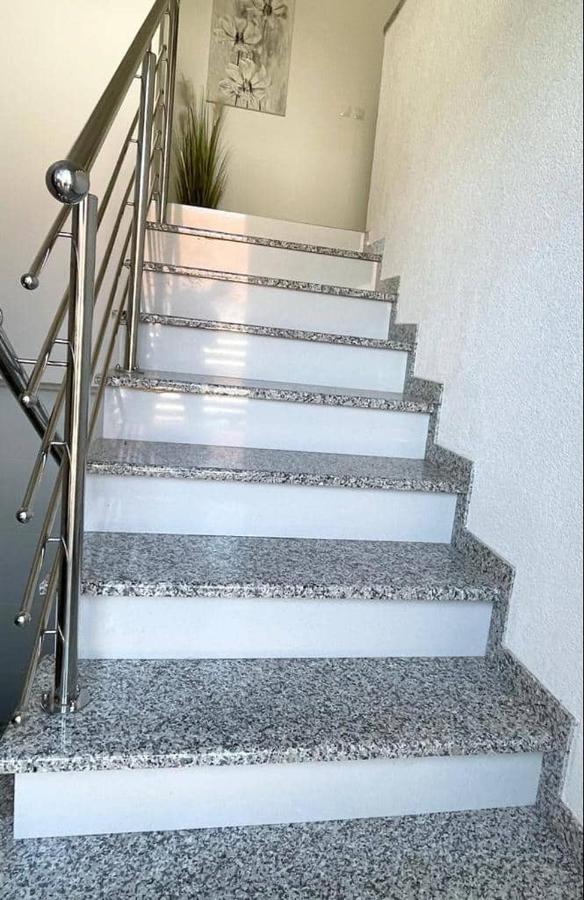 Pavenka Apartment *